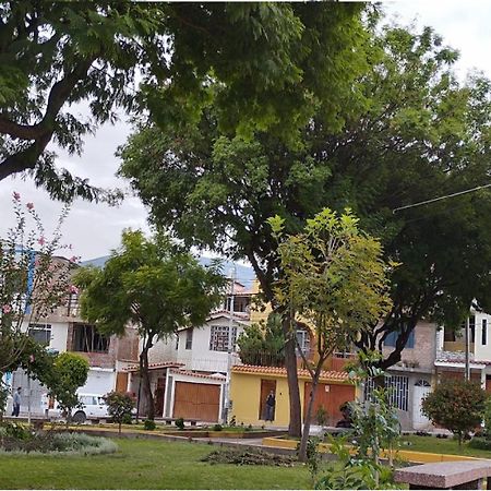 Hostel Las Gardenias Αγιακούτσο Εξωτερικό φωτογραφία