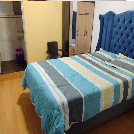 Hostel Las Gardenias Αγιακούτσο Εξωτερικό φωτογραφία