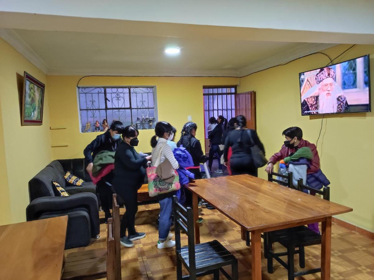 Hostel Las Gardenias Αγιακούτσο Εξωτερικό φωτογραφία